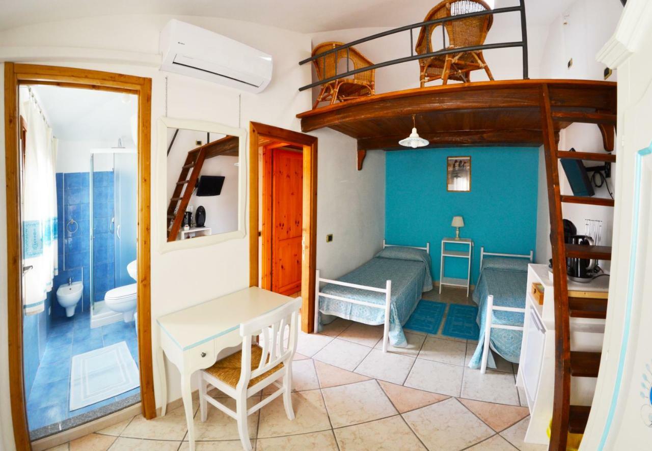 Casa Vacanza Porto Frailis già Porto Frailis B&B Àrbatax Exterior foto